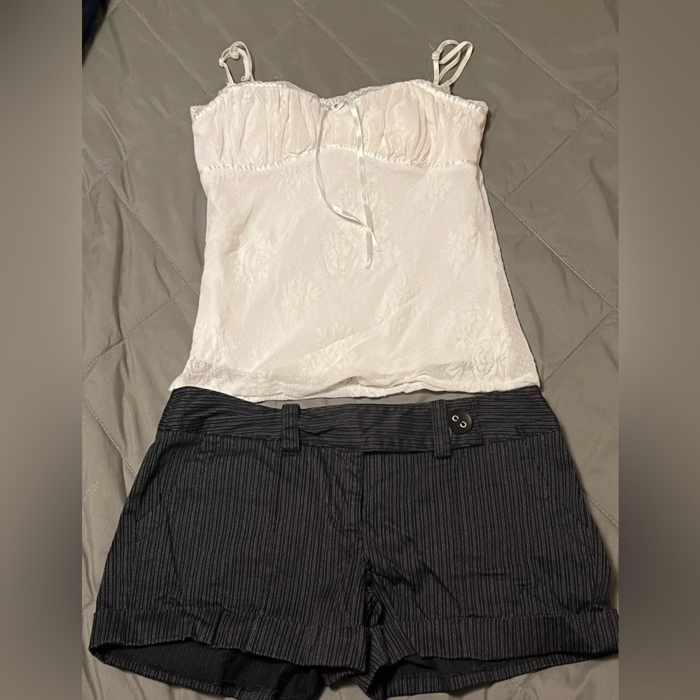 Candies Lace Floral Top and Black Pinstripe Shorts - top medium shorts size 7